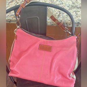 Dooney & Bourke pink shoulder bag